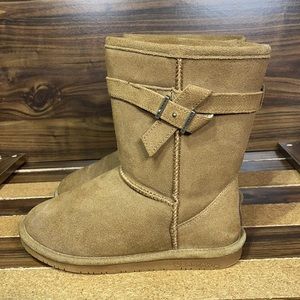 Bearpaw Shoes | Bearpaw Val Suede Buckle Boot | Color: Tan | Size: 8 | 9hlovemore's Closet